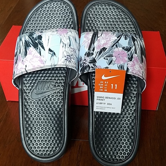 nike benassi 43